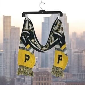 3/$20 Pittsburgh Pirates Or Penguins One Size Souvenir Scarf Black Yellow White